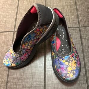 Bzees Slip on shoe